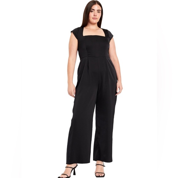 Old Navy Pants - NWT Black Satin Jumpsuit